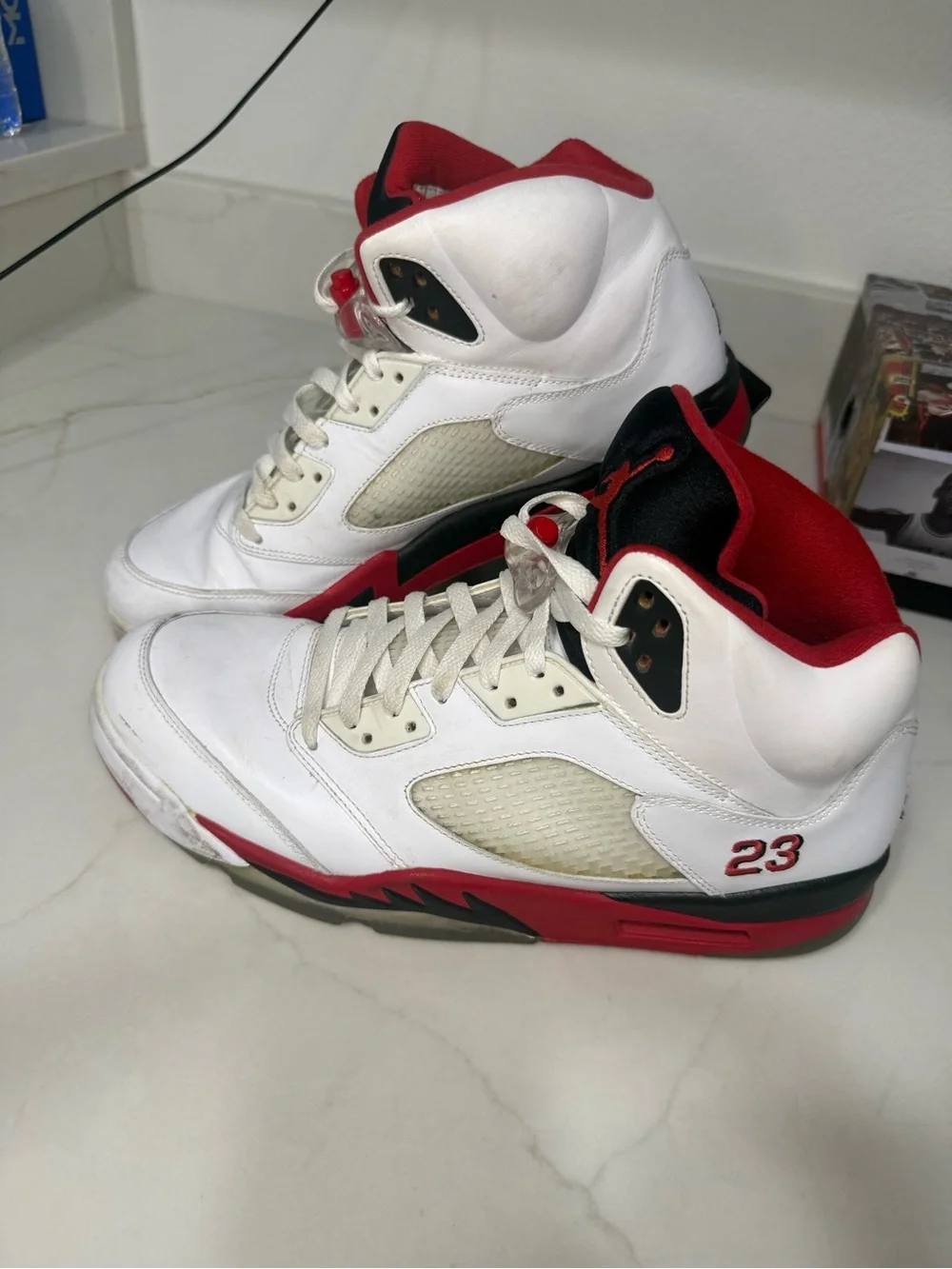 Air Jordan 5 Fire Red Black Tongue Men’s Size 13 Retro 2013